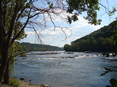 File:New River Virginia.JPG - Wikimedia Commons