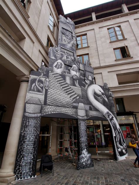 phlegm: Royal Opera House, Covent Garden - London.