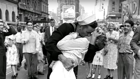 The Story Behind The Iconic Photo Known Simply As “The Kiss.” | The Breast Cancer Site Blog