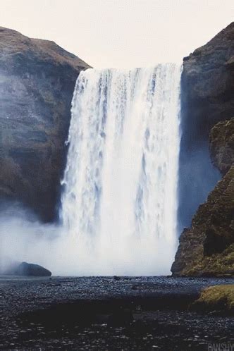 The popular Waterfall GIFs everyone's sharing