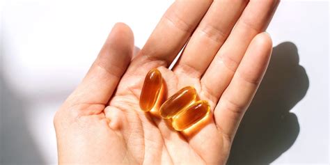 7 of the Best Anti-Aging Supplements and Vitamins