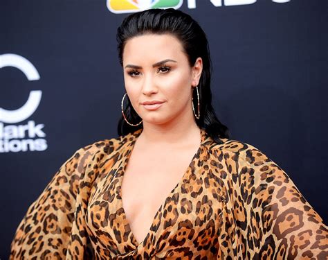 Demi Lovato excused absent from MTV Awards – Showbiz – WebMediums