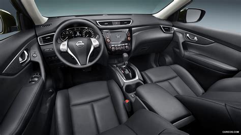 2014 Nissan X-Trail - Interior | Caricos