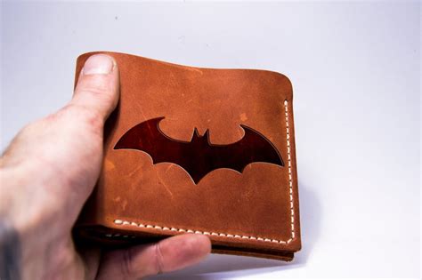 Batman wallet Men's leather wallet with an engraved image | Etsy