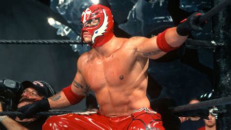 Rey Mysterio Recalls Being Told To Wear His Mask For WWE Debut ...