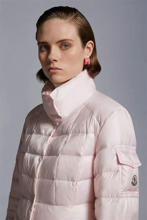 Pink Aminia Short Down Jacket - Short Down Jackets for Women | Moncler DE
