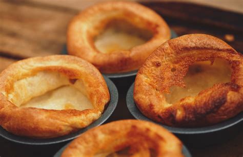 Recipe for Yorkshire Pudding Recipe | Almanac.com