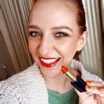 Estee Lauder Lipstick Review – Out of Box Beauty