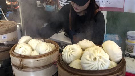 Chinese Bao Big Dumpling Tasted in London. Street Food - YouTube