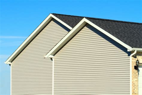 The 4 Most Popular Siding Materials for Homes