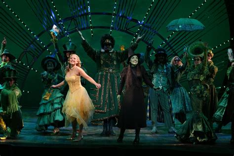 Wicked, Broadway – Susan Hilferty