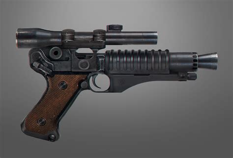 Chris Caldow - Star Wars Heavy Blaster Pistol