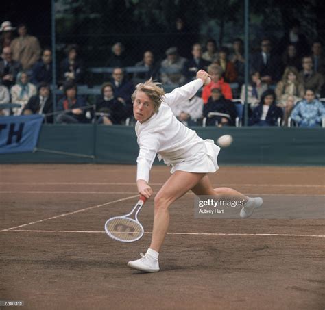 English tennis player Ann Jones competing at the Queen's Club,... News Photo - Getty Images