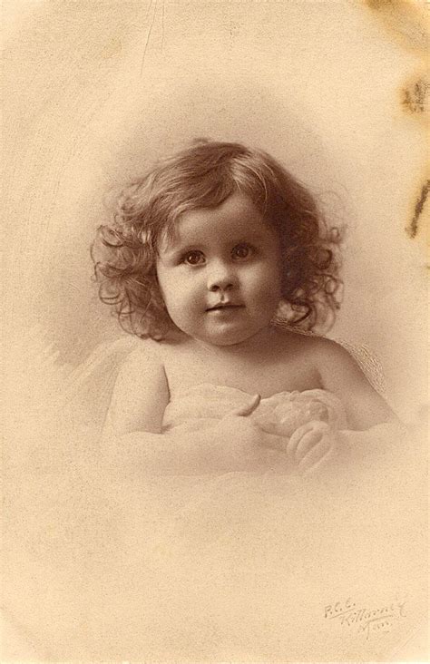 Muriel | Flickr - Photo Sharing! Vintage Children Photos, Images Vintage, Vintage Girls, Vintage ...