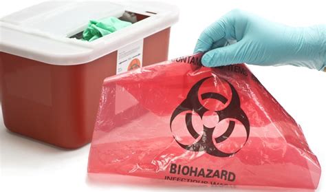 3 Tips On Managing Red Medical Waste Containers