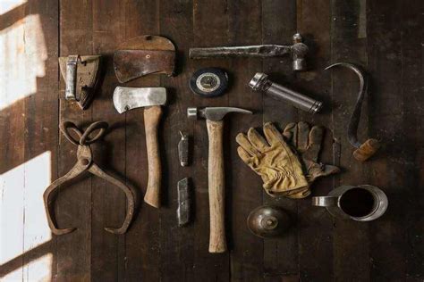 Carpenters Tool List for Tool Belt and Bags: Master Carpenter Tool Kit! | Tool Keeping