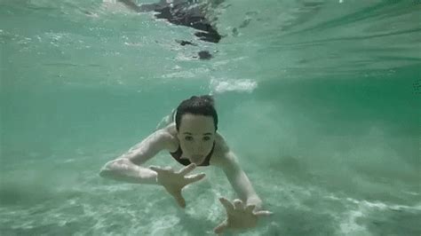 Ellen Page Swimming GIF by GAYCATION with Ellen Page and Ian Daniel - Find & Share on GIPHY