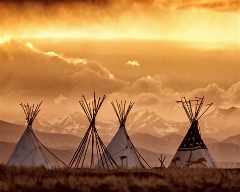 Cheyenne Tipis by Hans Watson | issyparis Native American Teepee ...