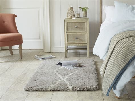 Casbah bedside rug in Ash Grey | Loaf
