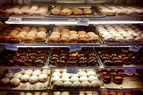 Bakery options in Chicago for bread, cookies and more