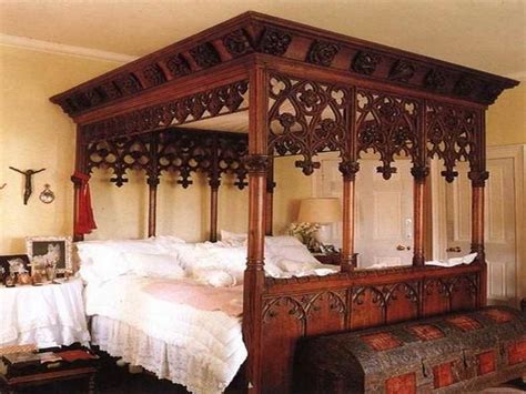 Frame/ Canopy bed | Gothic bedroom furniture, Gothic home decor, Bedroom design