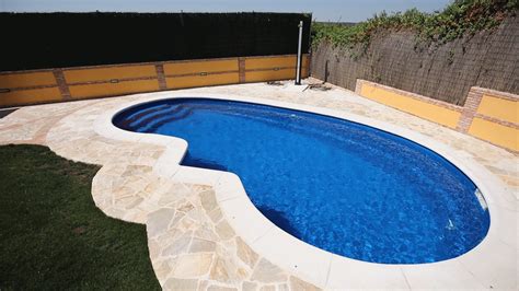 40+ Beauty Small Design Ideas Swimming Pool - Page 7 of 42 in 2020 | Swimming pools, Swimming ...