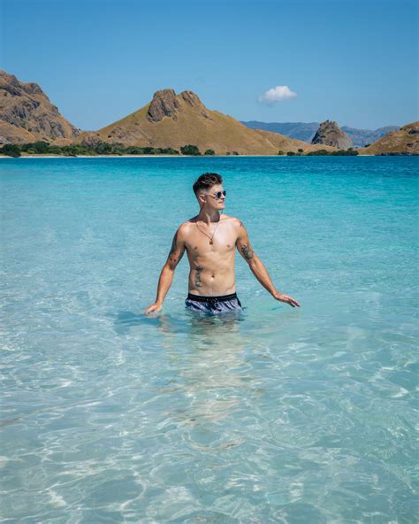 PADAR ISLAND - Complete Visitor's Guide (2021) | Jonny Melon