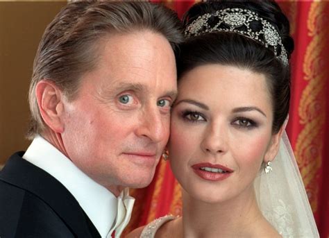 Michael Douglas und die auf den Tag genau 25 Jahre jüngere Catherine ...