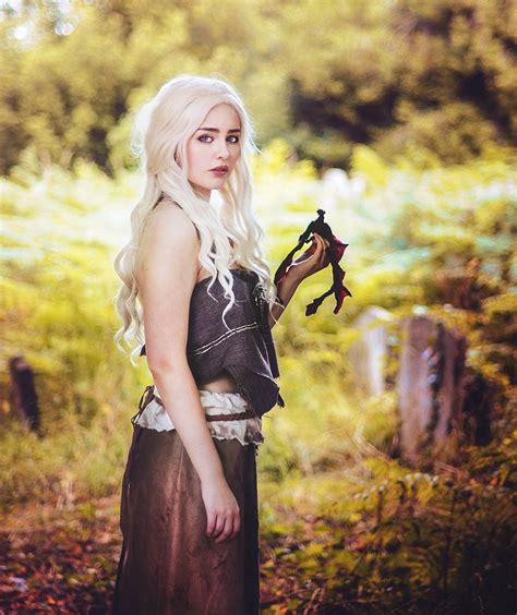 Khaleesi by StarbitCosplay on DeviantArt | Cosplay, Cosplay anime, Khaleesi