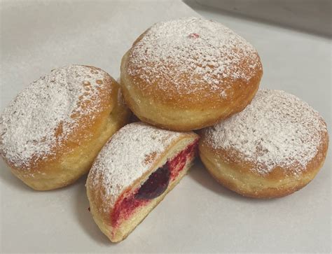 Seasonal Jam Berliner | Hahdough SF - German Cakes & Pastries