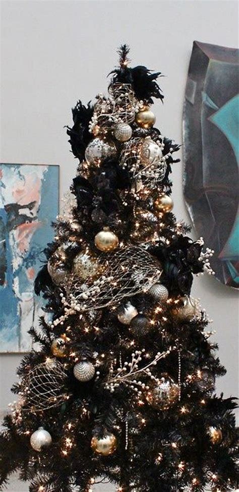 black-christmas-tree-decor-ideas | HomeMydesign