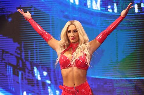 Carmella Debuts New Entrance On WWE SmackDown (Video) - PWMania - Wrestling News