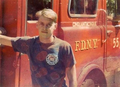 Steve Buscemi when he worked as a firefighter at the New York City Fire Department in 1981 : pics