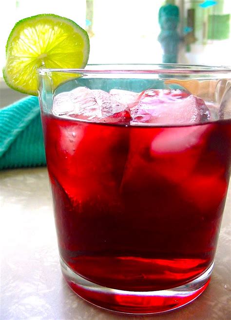 The Hirshon Ghanaian Spiced Hibiscus Drink - Sobolo - The Food Dictator