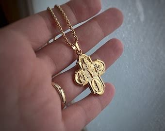 Buy Laura Ingraham 4 Way Cross Necklace Online In India - Etsy India