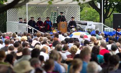 EMU Celebrates the Graduating Class of 2011 - EMU News