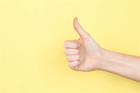 thumbs, yellow, photo, Hands, human body part, hand, human hand, studio shot | Piqsels