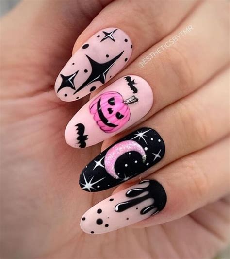 52+ Cool Halloween Nail Designs Of 2023 (Spooky Edition)