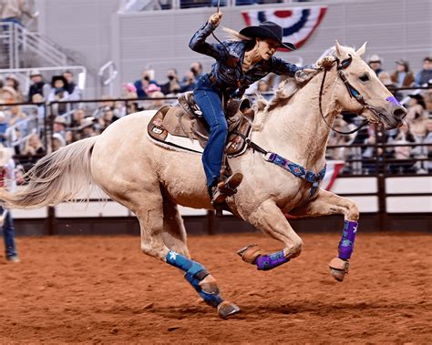 Two Texans Top the Early Money Winners at Fort Worth’s Pro Rodeo ...