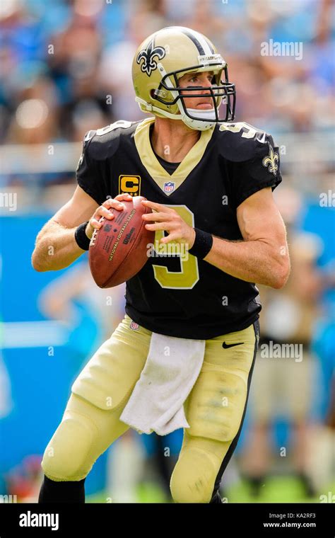 New Orleans Saints quarterback Drew Brees (9) during the NFL football ...