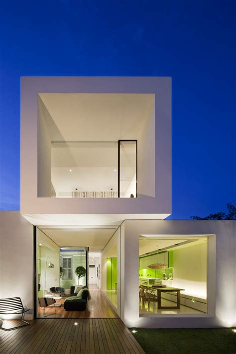 Small Minimalist Home With Creative Design - Architecture Beast