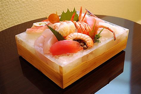 A Box On Top Of A Table Holds Lots Of Seafood Background, High Resolution, Fish, Cooking ...