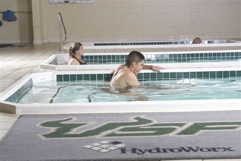 Benefits of Hot & Cold Contrast Recovery for Athletes | HydroWorx