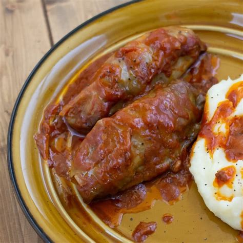 Crock Pot Stuffed Cabbage Rolls - Flour On My Face