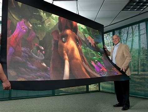 Large Screen Flexible/Bendable Video Display Available Now! | Ddr