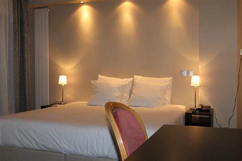 HOTEL DE FRANCE (Paris) - Hotel Reviews & Photos - Tripadvisor