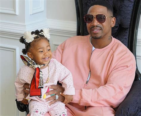 STEVIE J'S FANS SLAM HIM FOR NOT WISHING DAUGHTER BY JOSELINE HERNANDEZ ...