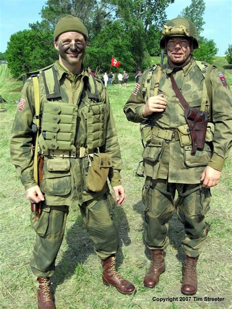 Paratrooper Uniforms and Equipment