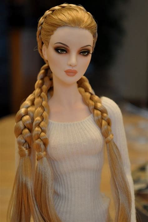 Hairstyles For Dolls