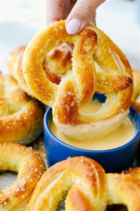 Baked Soft Pretzels (Step by Step Instructions!) - MaxJawn.comMaxJawn.com